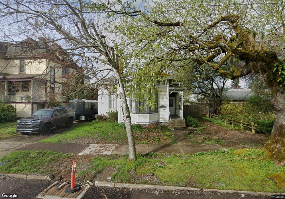 922 Washington St SW, Albany, OR 97321 - photo 1