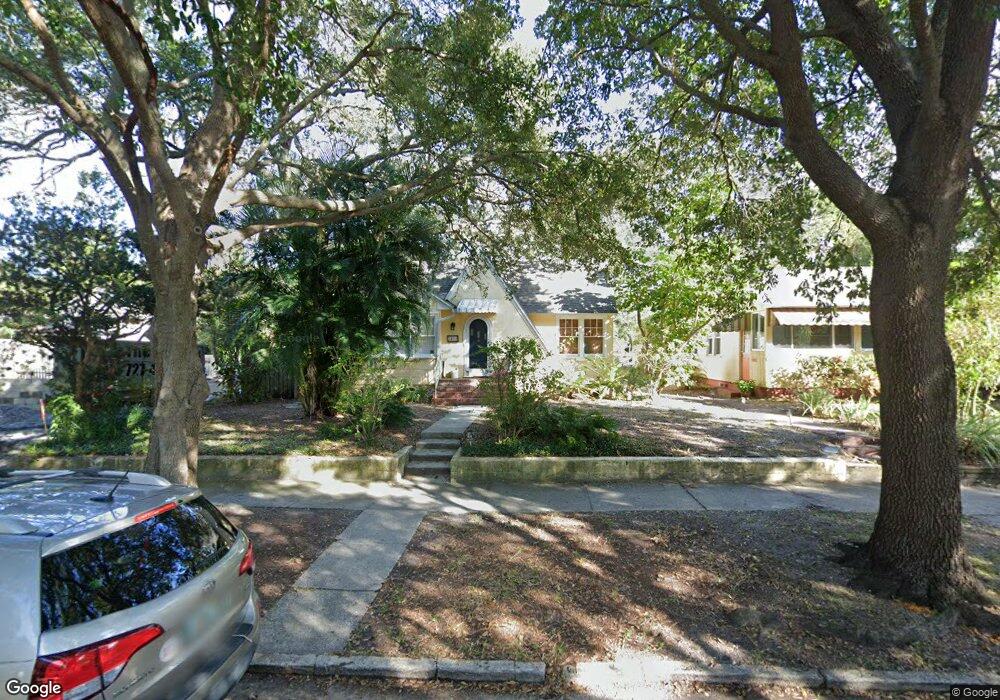 1421 15th St N, Saint Petersburg, FL 33704 - photo 1