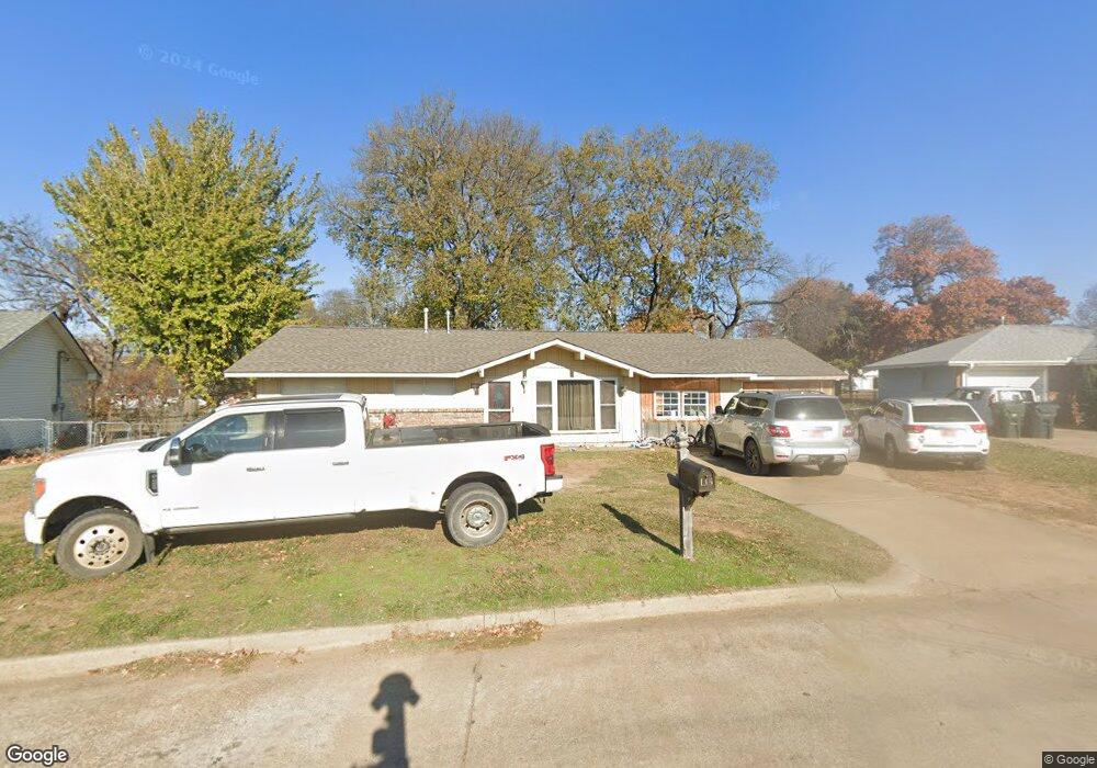 1106 Wade Wells Dr, Henryetta, OK 74437 - photo 1