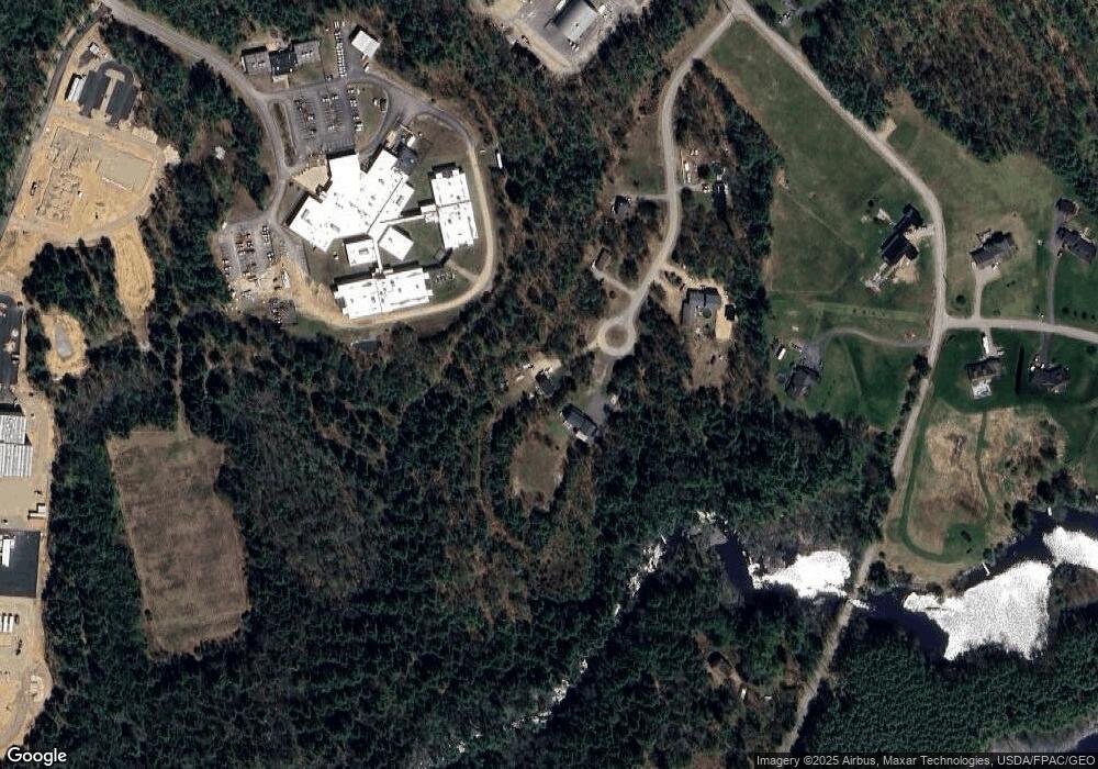 39 Harvest Cir, Alfred, ME 04002 - photo 1