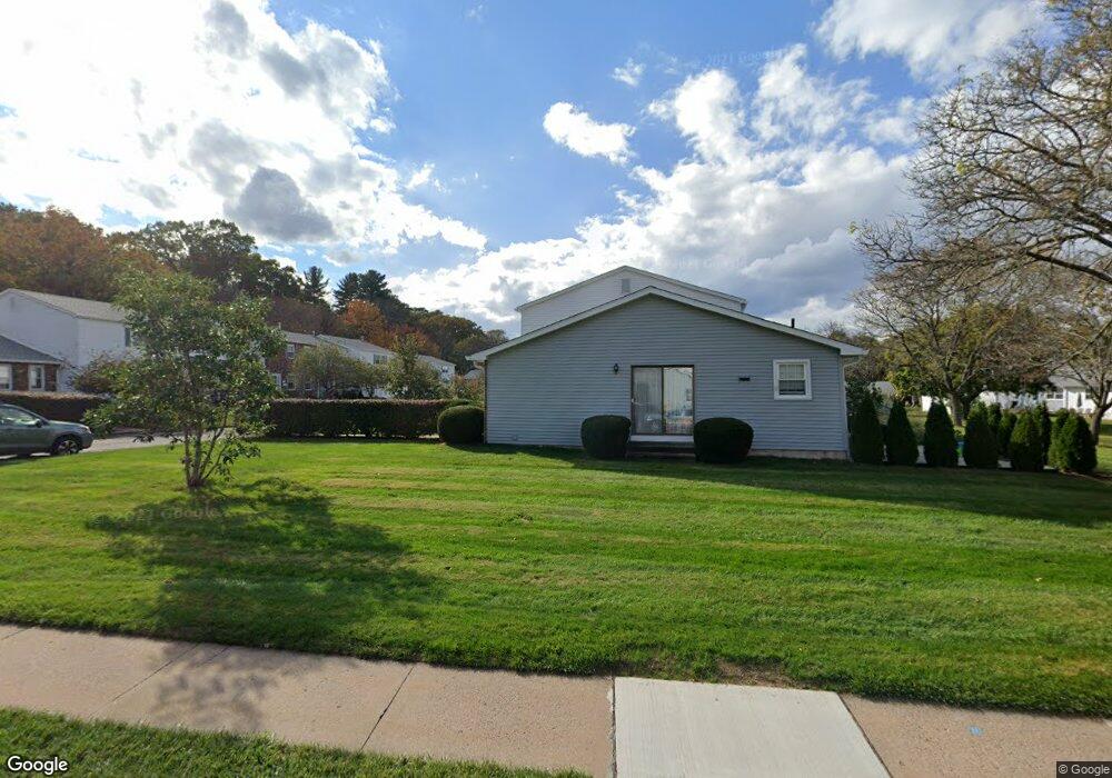 16 Esquire Dr unit E, Manchester, CT 06042 - photo 1