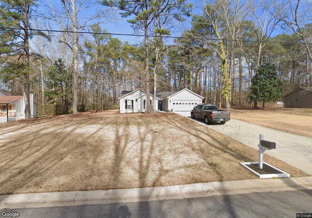 105 Scarborough Ct unit 1, Ellenwood, GA 30294 - photo 1