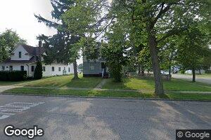 303 S 2nd St, Harbor Beach, MI 48441