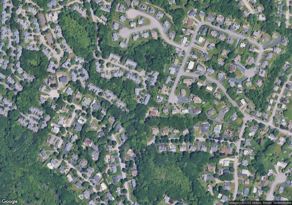 332 Bishops Forest Dr, Waltham, MA 02452 - photo 1