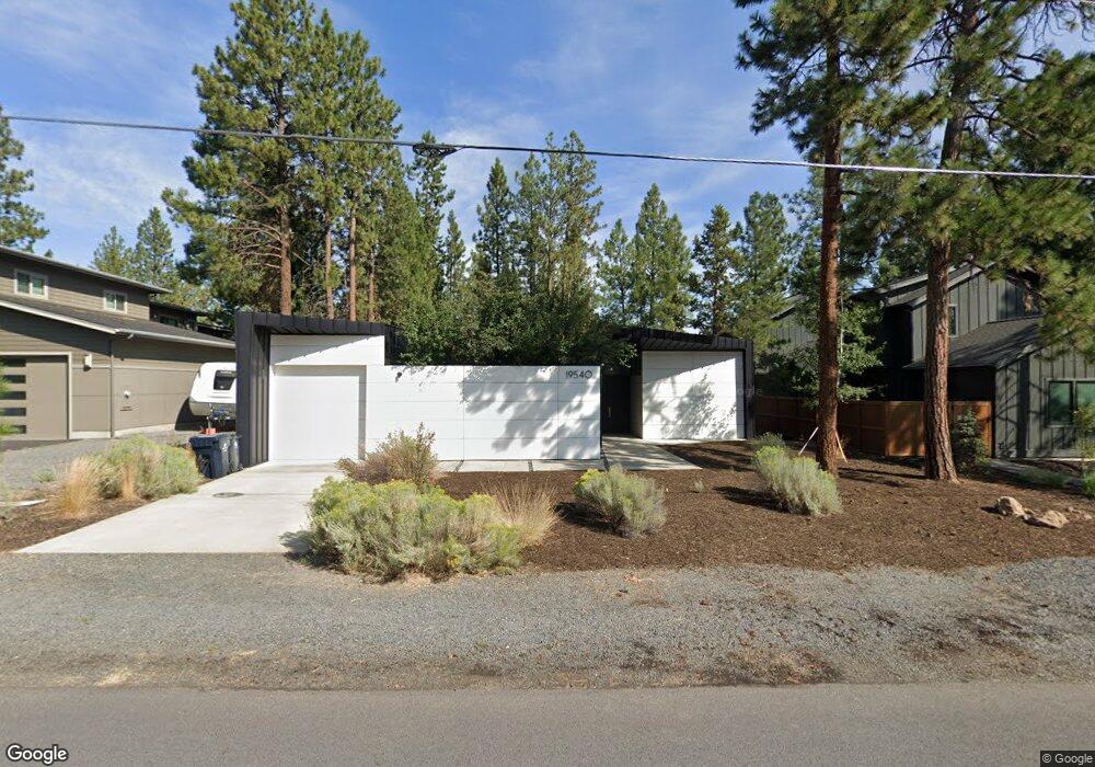 19540 E Campbell Rd, Bend, OR 97701 - photo 1
