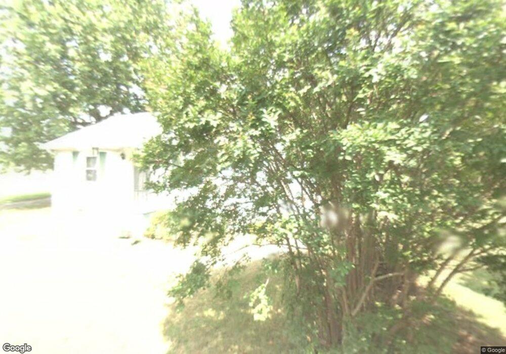 404 Sycamore Ln, Glen Burnie, MD 21061 - photo 1