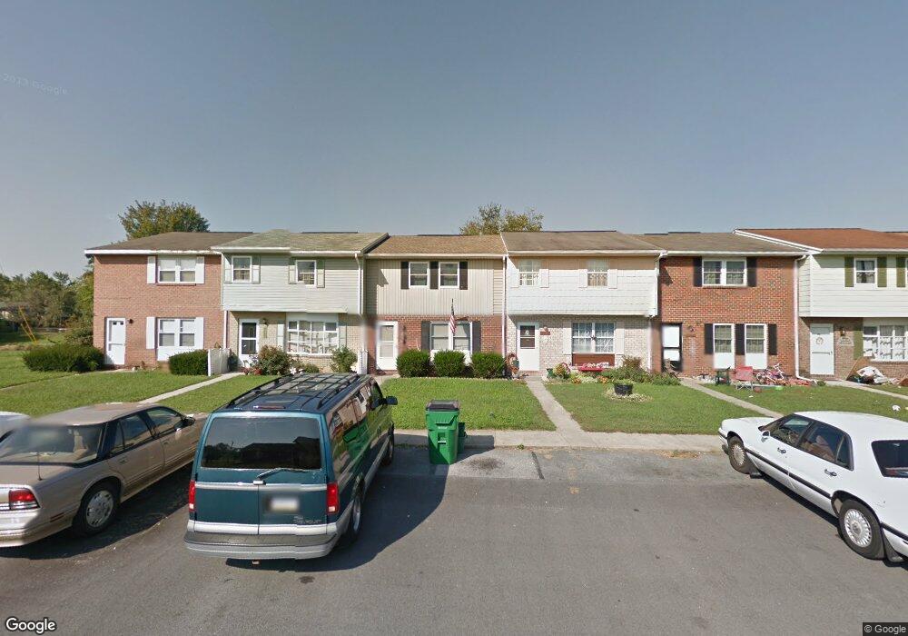 3560 Gregway Dr, Chambersburg, PA 17202 - photo 1