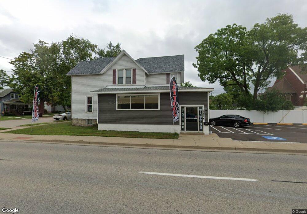 1112 10th St, Menominee, MI 49858 - photo 1