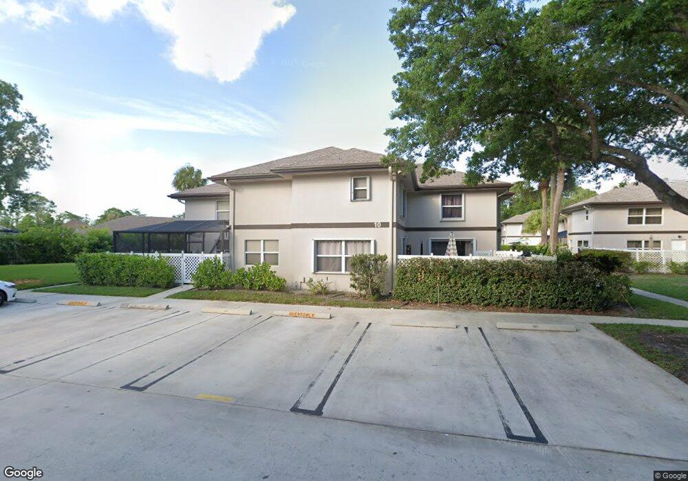 10 Amherst Ct unit B, Royal Palm Beach, FL 33411 - photo 1
