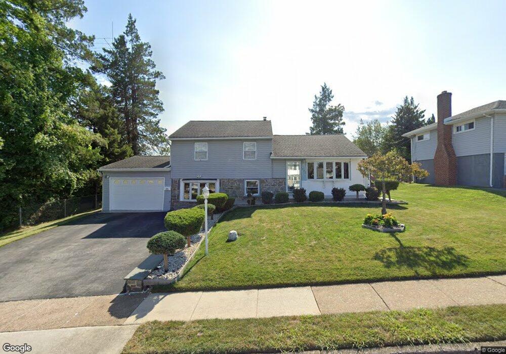 222 Canterbury Dr, Broomall, PA 19008 - photo 1