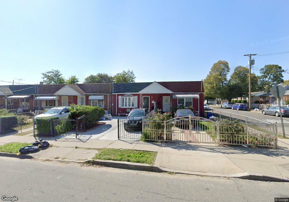 11128 155th St, Jamaica, NY 11433 - photo 1