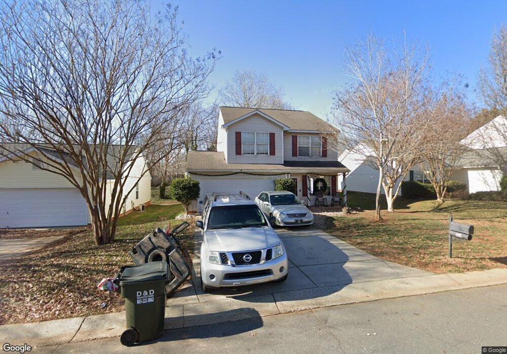 825 Settlement Dr, Clover, SC 29710 - photo 1