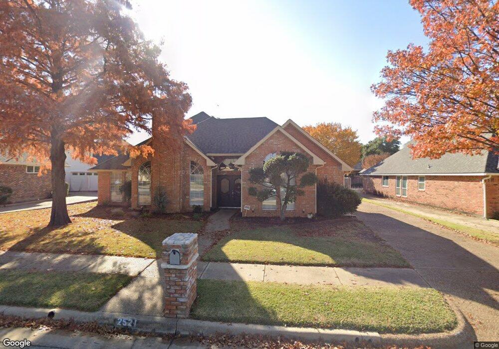 2521 Fox Glenn Cir, Bedford, TX 76021 - photo 1