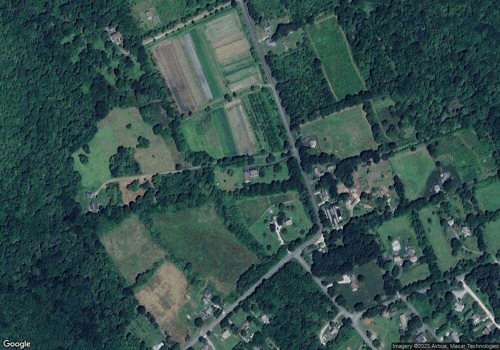 121 Maple Ave, Little Compton, RI 02837 - photo 1