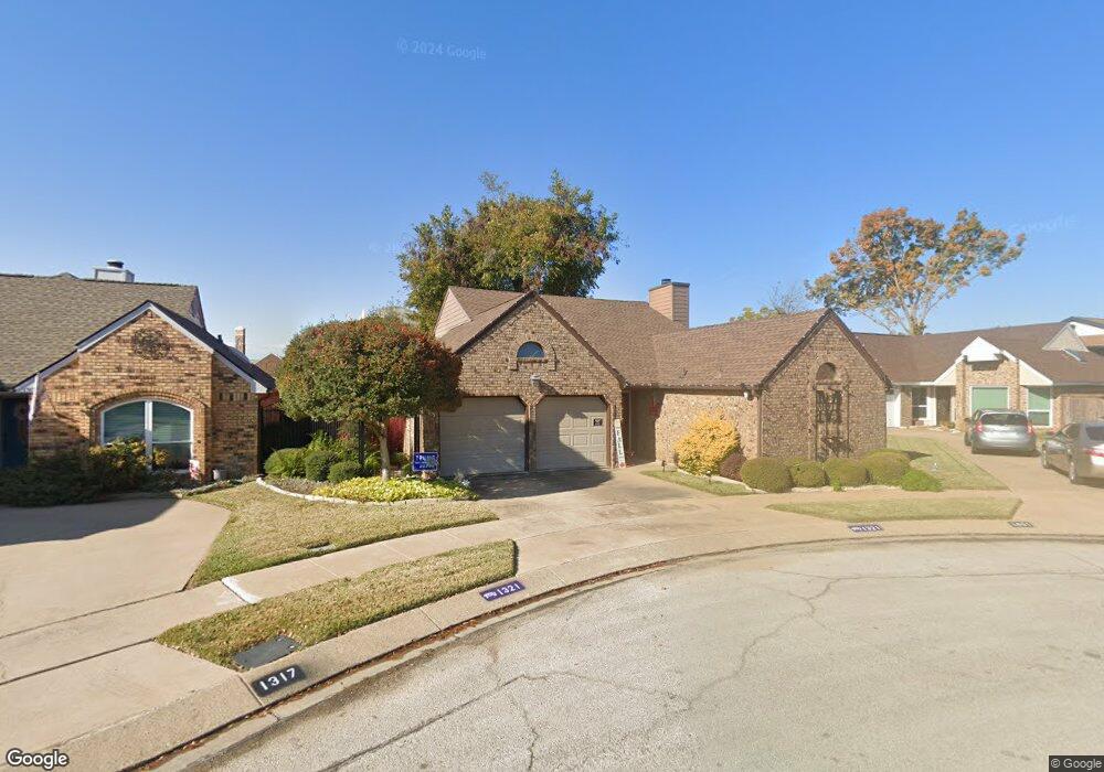 1321 Autumn Chase Square, Bedford, TX 76022 - photo 1