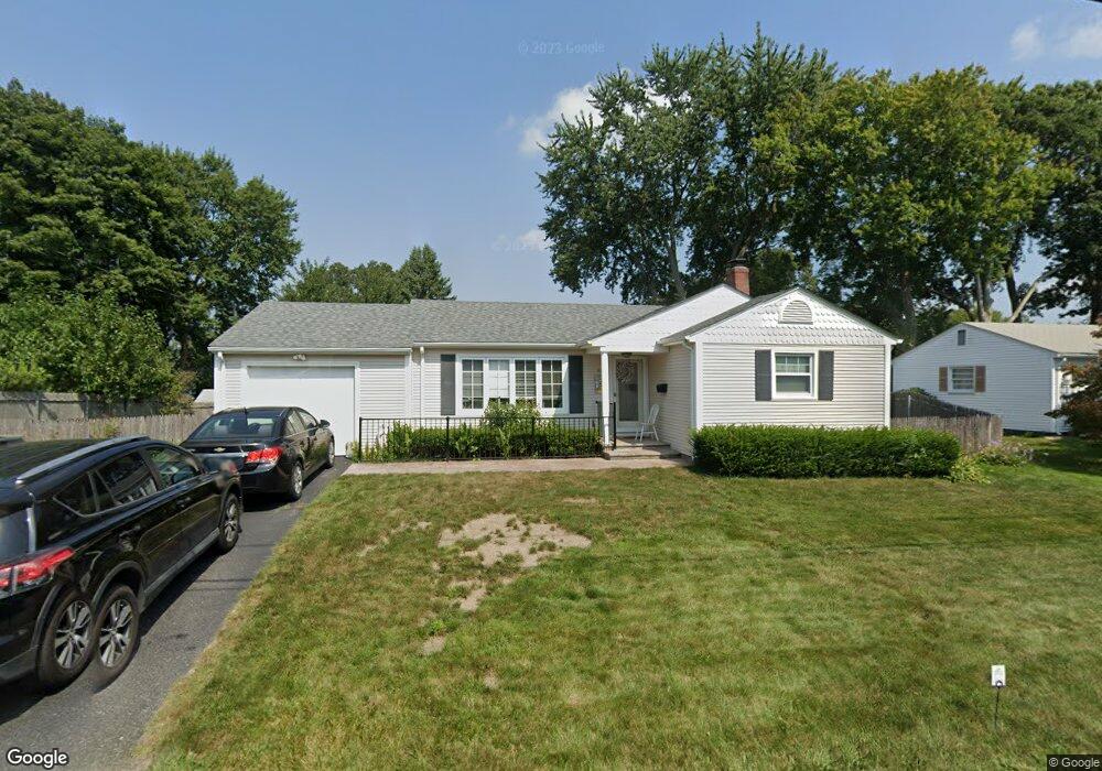 56 Benedict St, Riverside, RI 02915 - photo 1