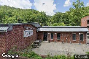 1427 Pond Creek Rd, Stone, KY 41567