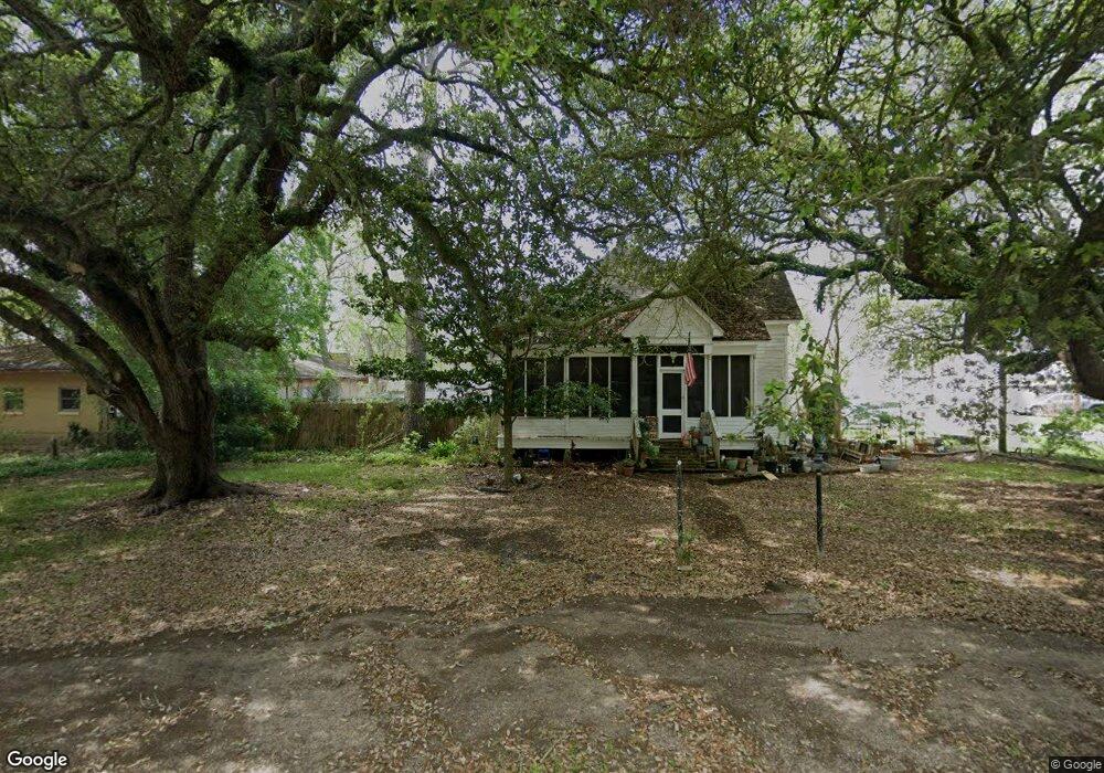 2300 Avenue K, Bay City, TX 77414 - photo 1