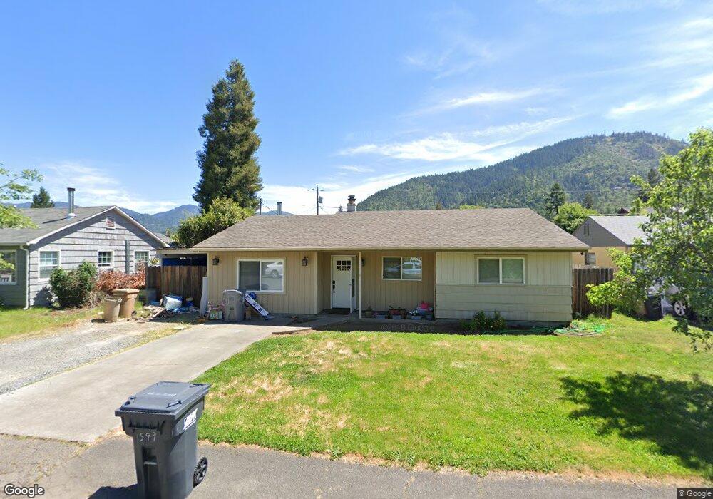 1599 Apple Ln, Grants Pass, OR 97527 - photo 1