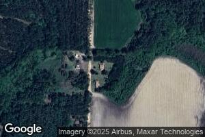 217 Hawk Rd, Wray, GA 31798