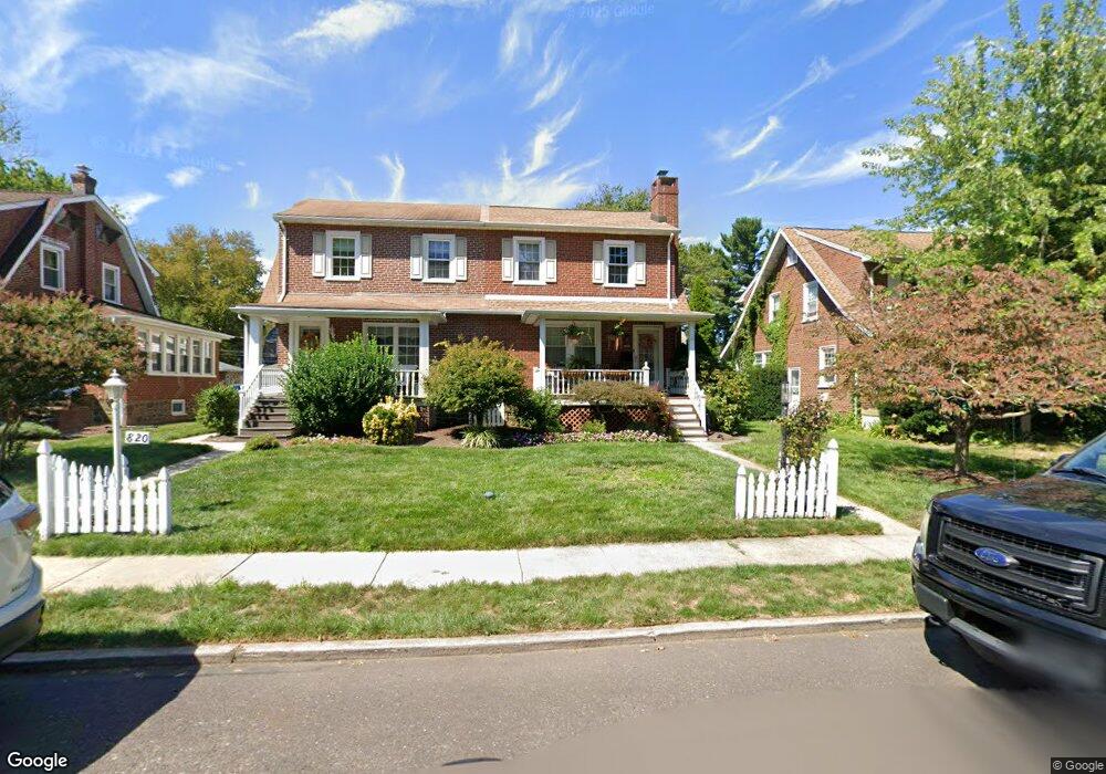 822 N Chestnut St, Lansdale, PA 19446 - photo 1