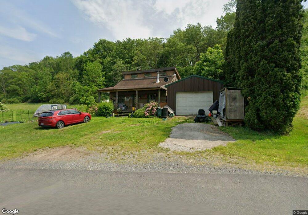 534 Pleasant Valley Rd, New Ringgold, PA 17960 - photo 1