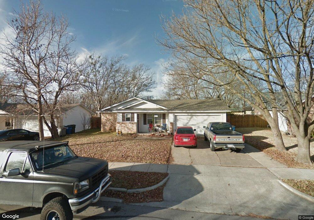 1002 Memorial Dr, Wylie, TX 75098 - photo 1
