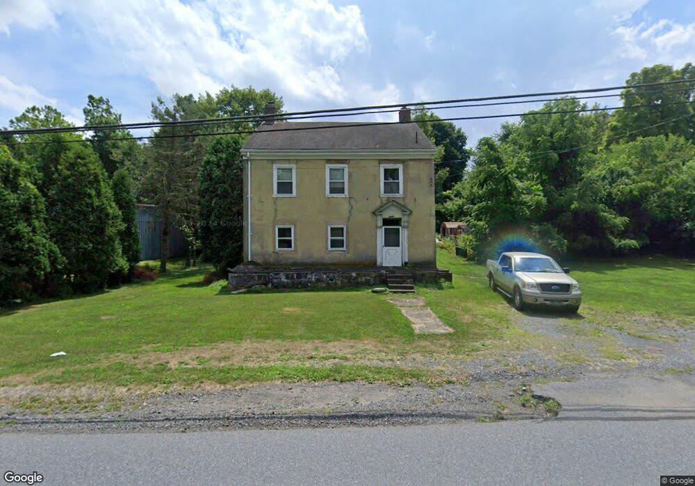 2380 Eberhart Rd, Whitehall, PA 18052 - photo 1