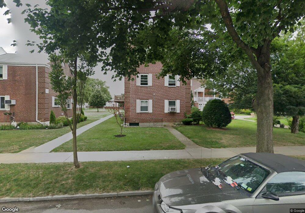 7413 Little Neck Pkwy unit PKY, Glen Oaks, NY 11004 - photo 1