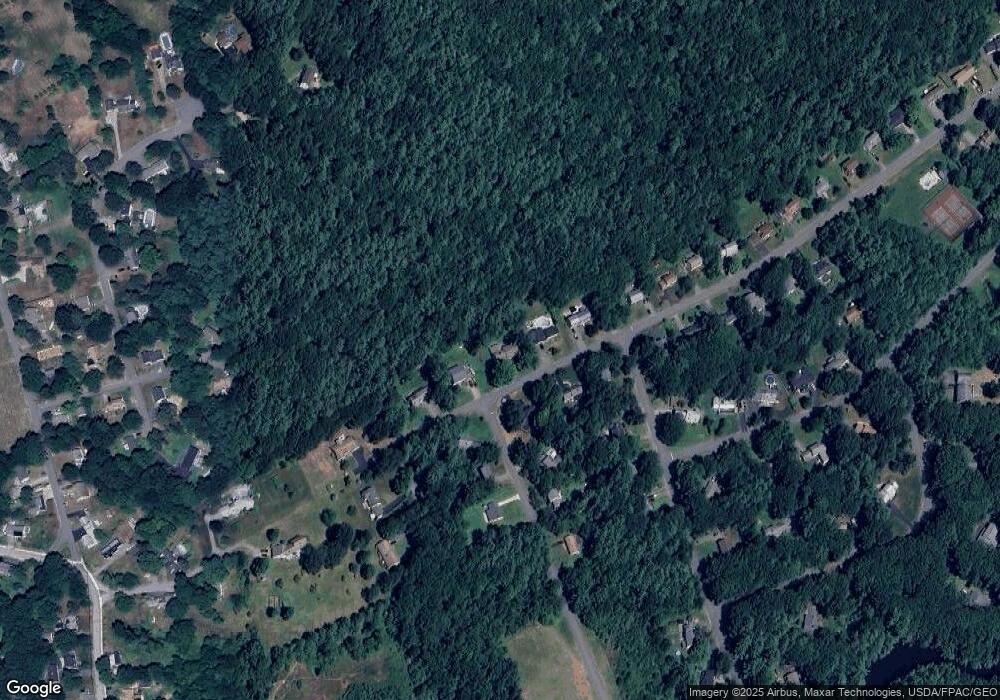 52 Beaver Dam Rd, South Berwick, ME 03908 - photo 1