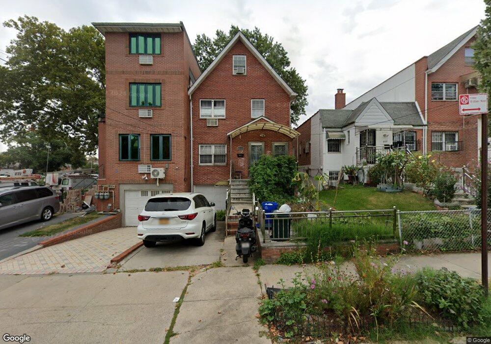 6115 159th St, Fresh Meadows, NY 11365 - photo 1