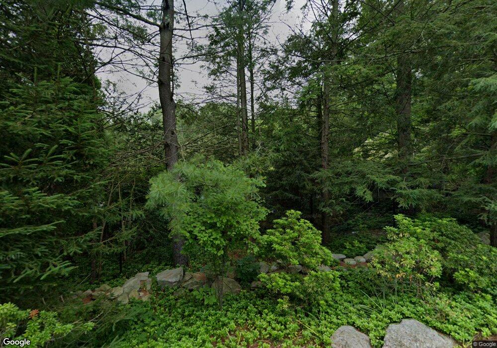 8 Bender Way, Pound Ridge, NY 10576 - photo 1