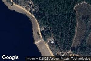 2405 E Lake Dr, Screven, GA 31560