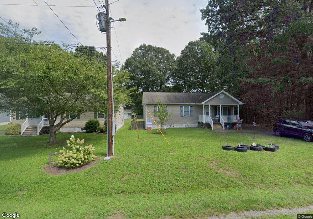 14 Meadow View Ln, Colonial Beach, VA 22443 - photo 1