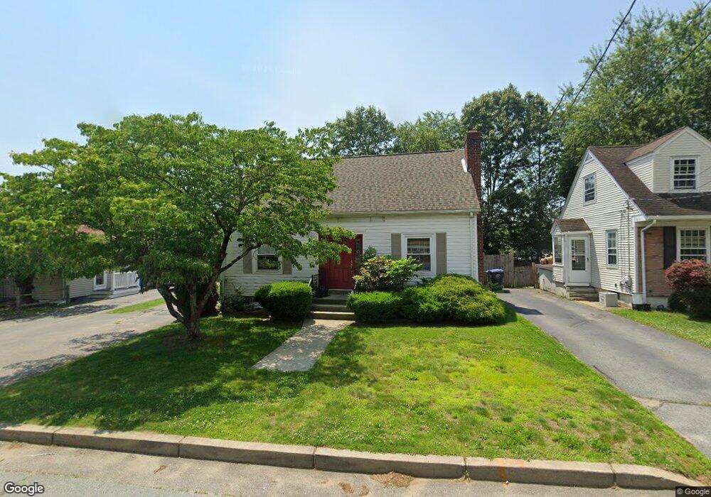 184 Chestnut Ave, Cranston, RI 02910 - photo 1