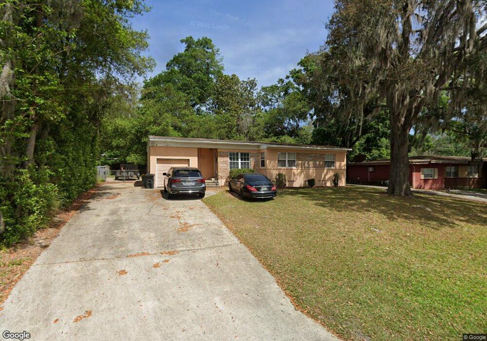 5433 Waterside Dr, Jacksonville, FL 32210 - photo 1
