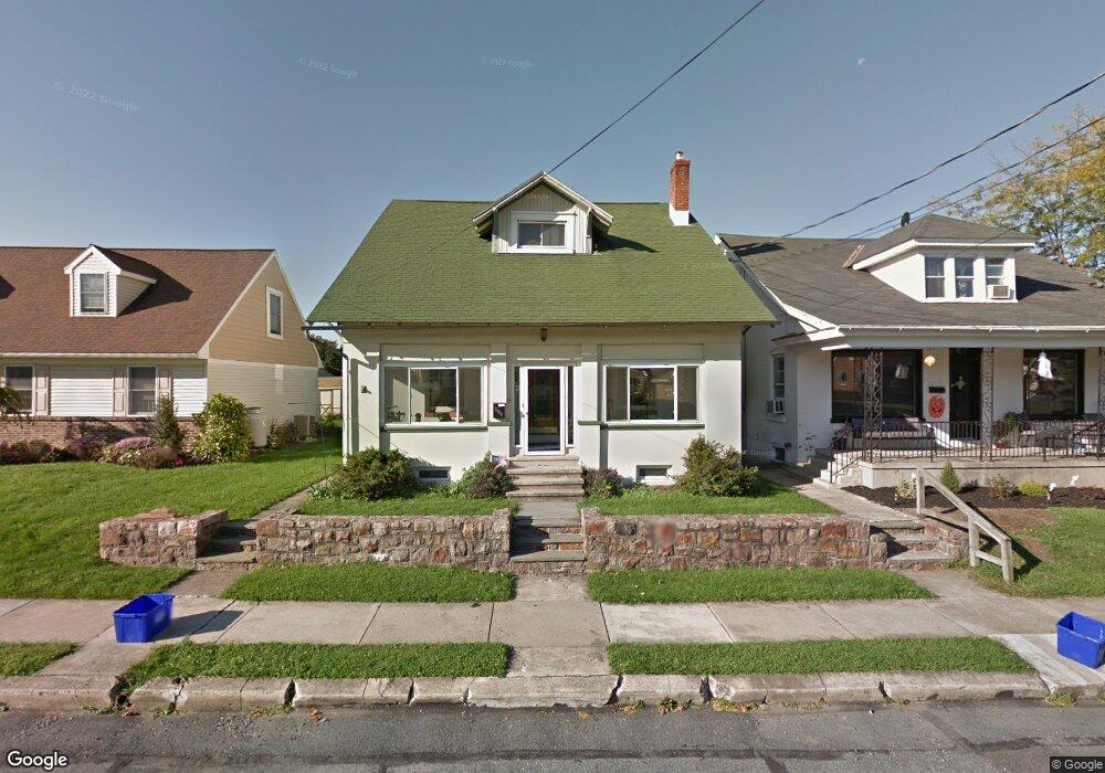 3420 Boyer St, Reading, PA 19605 - photo 1