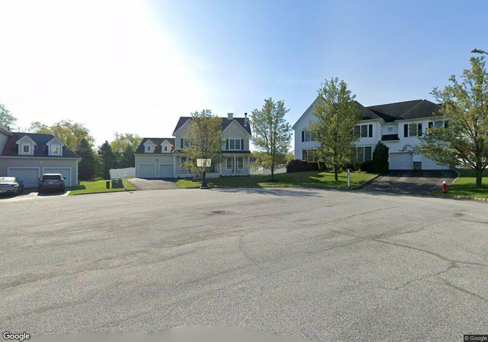 5 Stirling Cir, Highland Mills, NY 10930 - photo 1