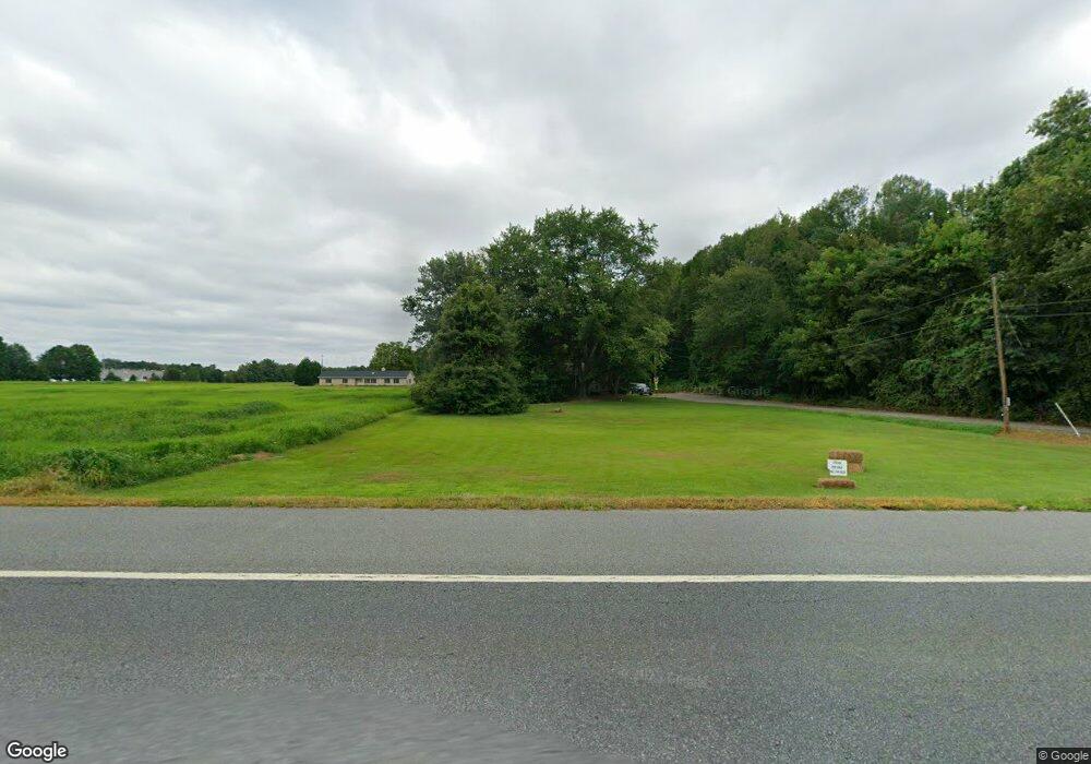 2314 Pleasant Valley Rd, Newark, DE 19702 - photo 1