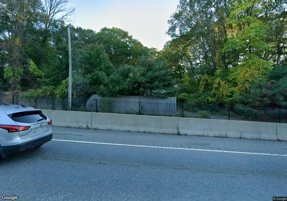 7 Red Maple Ln, Lincoln, MA 01773 - photo 1