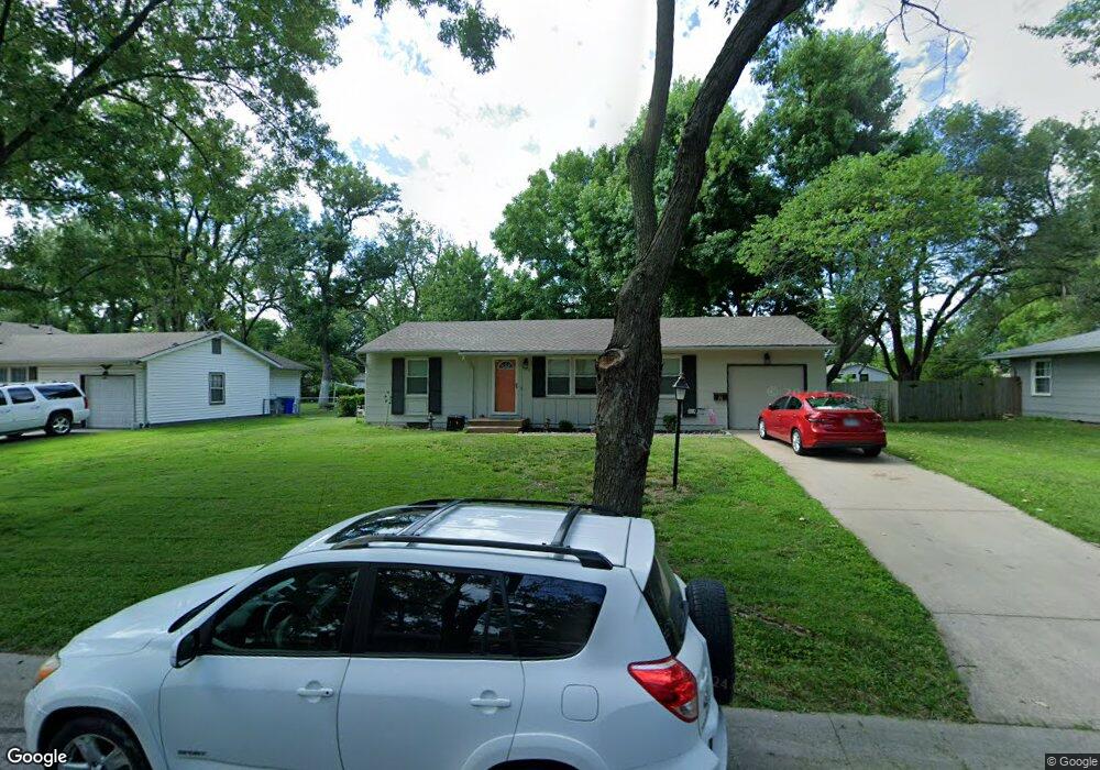 11931 W 68th St, Shawnee, KS 66216 - photo 1
