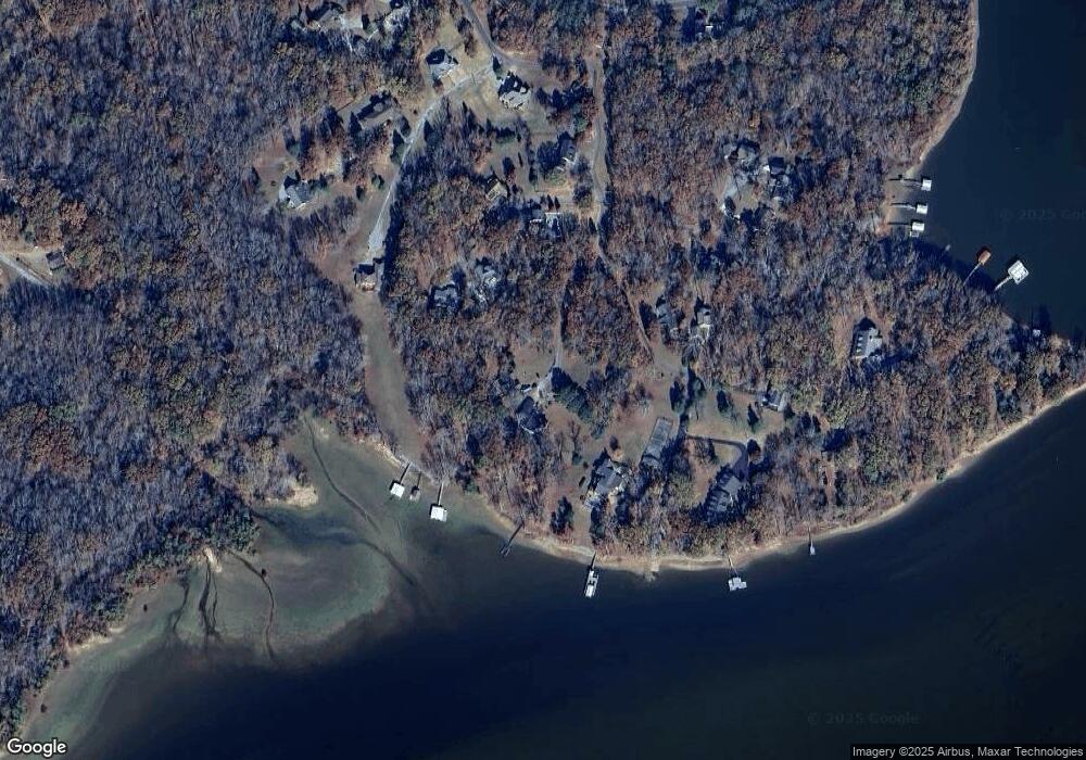 10 Lake Ridge Ln, Murray, KY 42071 - photo 1