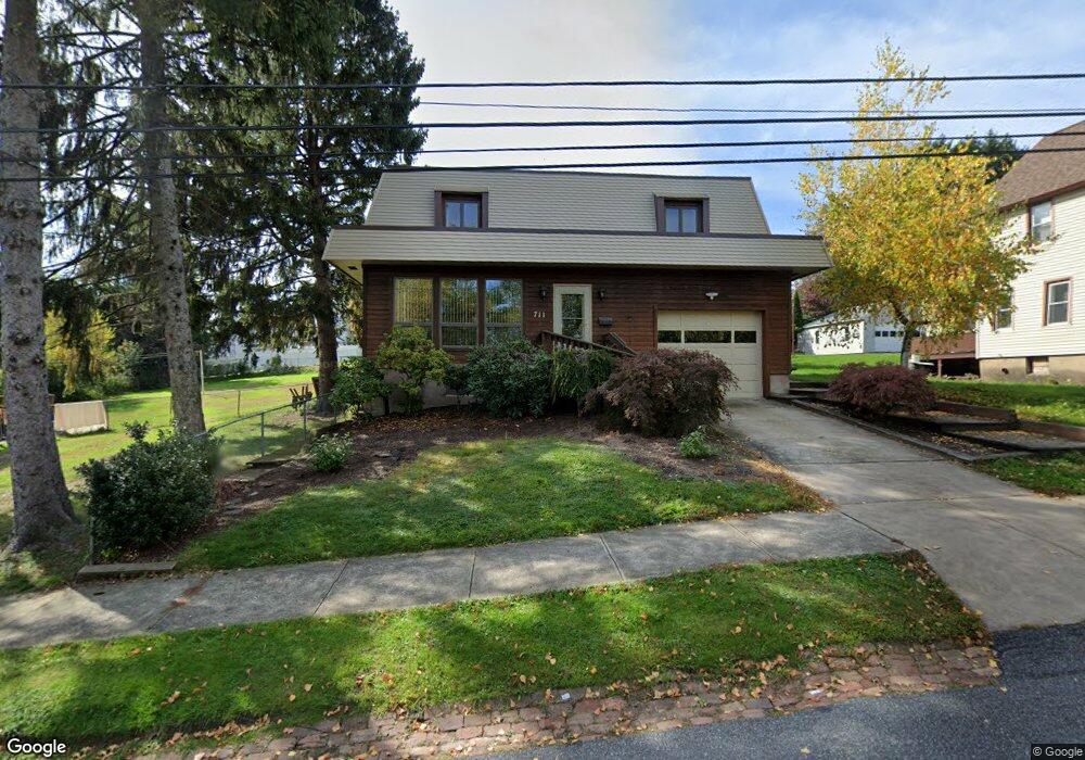 711 Fellows St, Scranton, PA 18504 - photo 1