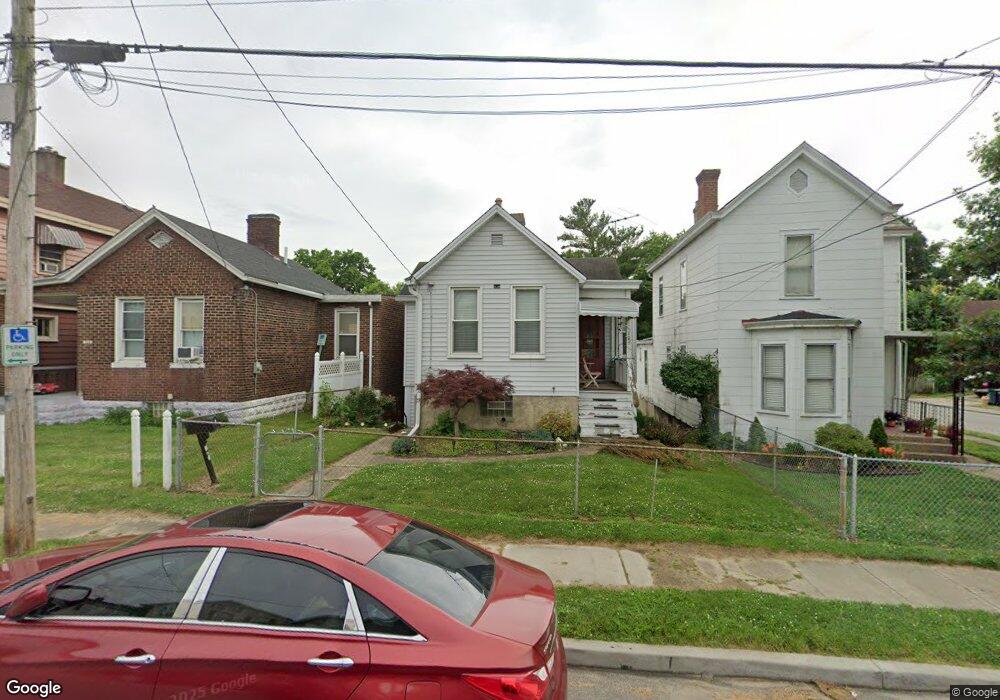 129 W 70th St, Cincinnati, OH 45216 - photo 1