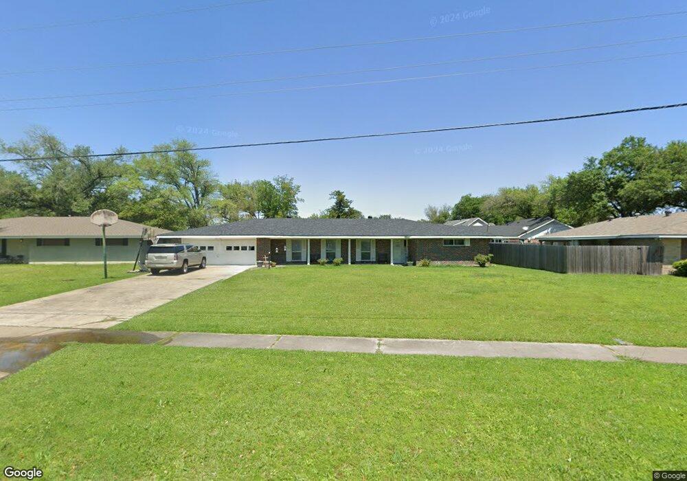 1308 Jefferson Dr, Lake Charles, LA 70605 - photo 1