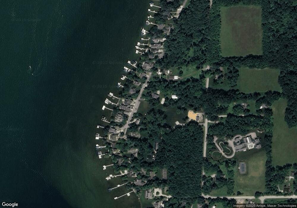 2517 E Shore Ln, Culver, IN 46511 - photo 1