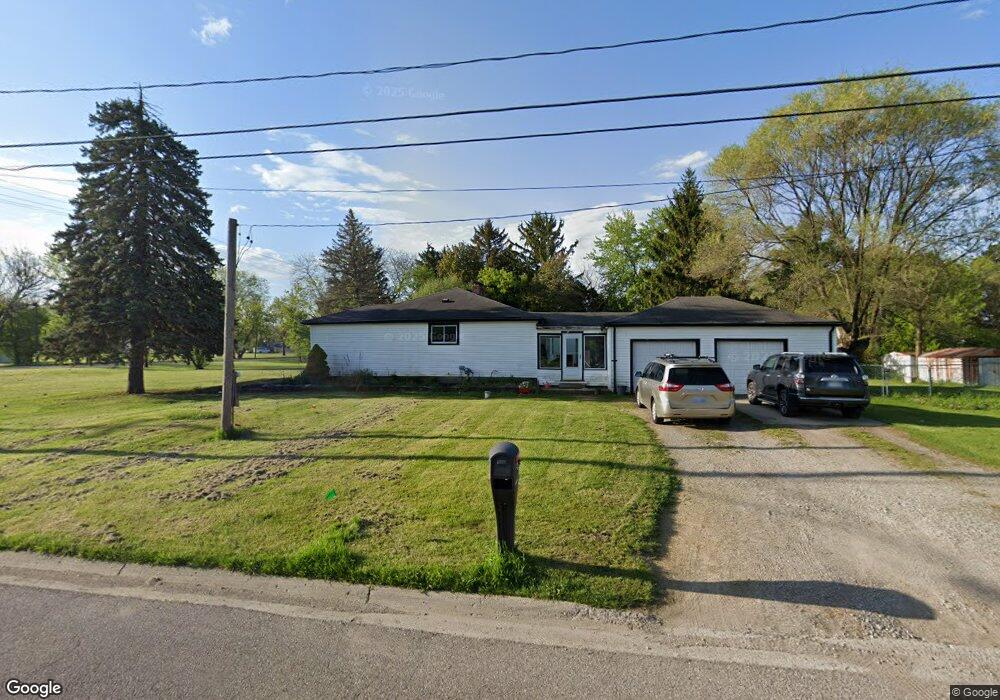 5092 Fenton Rd unit Bldg-Unit, Flint, MI 48507 - photo 1