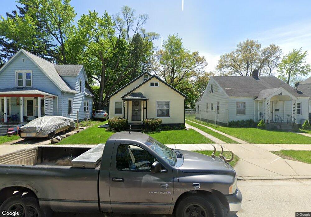 419 W Wolf Ave, Elkhart, IN 46516 - photo 1