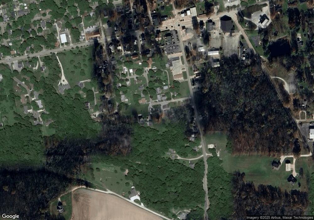 1002 Spring St, Covington, IN 47932 - photo 1