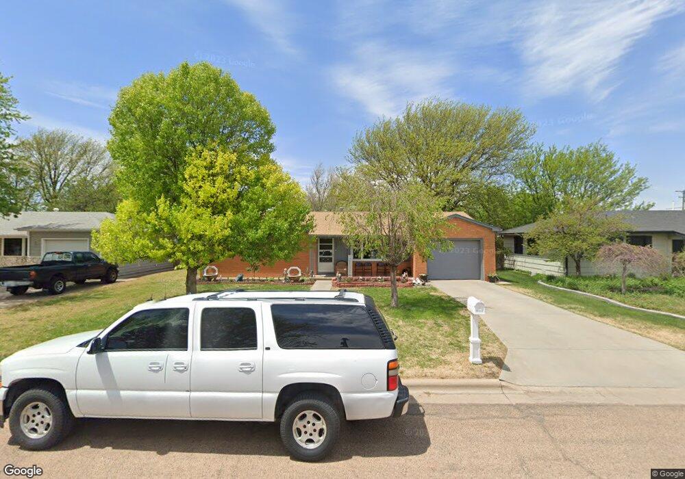 1005 S Trindle St, Hugoton, KS 67951 - photo 1